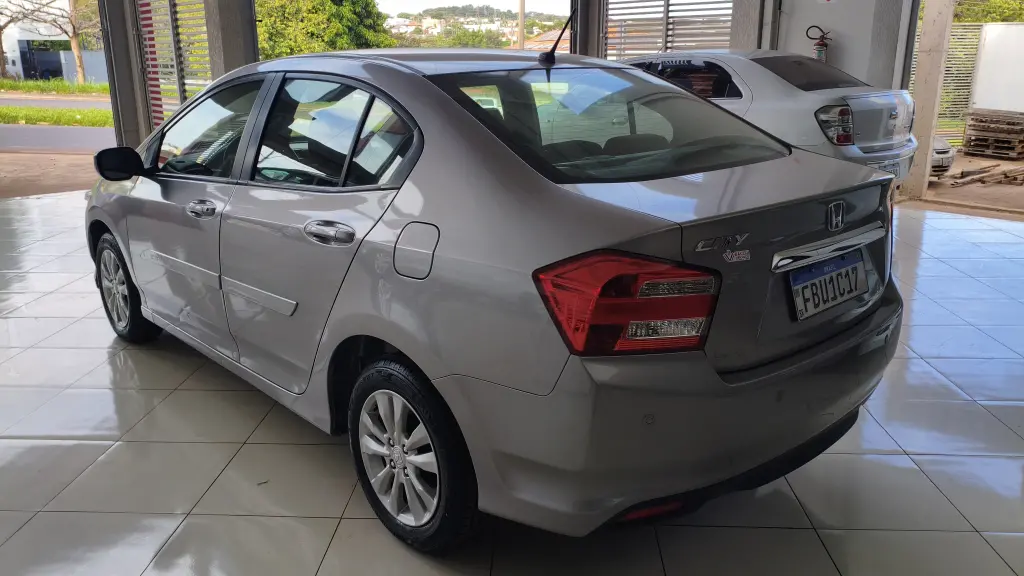 HONDA City Sedan - Foto