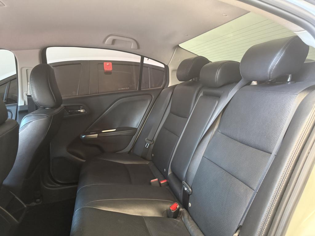 HONDA City Sedan - Foto