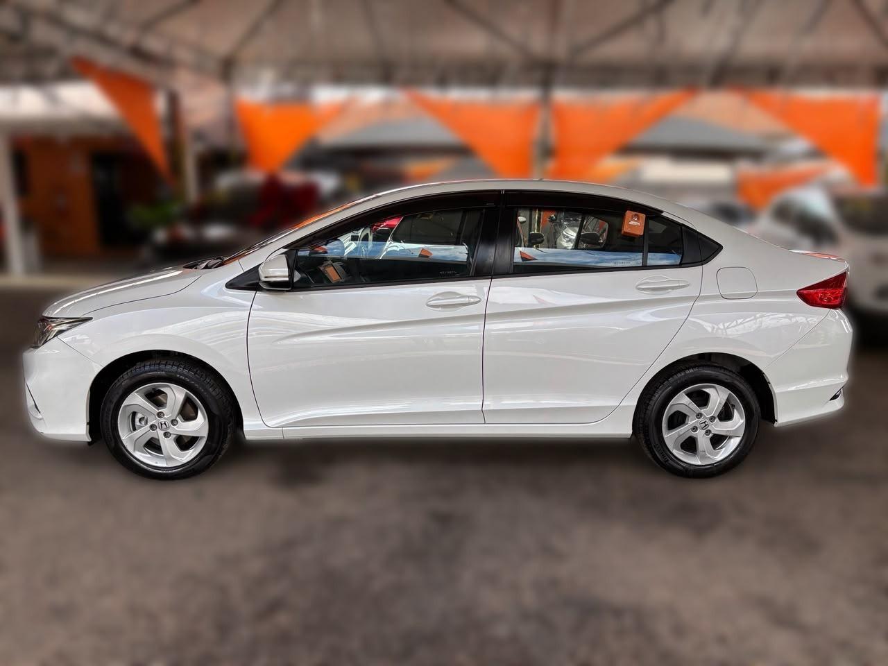 HONDA City Sedan - Foto