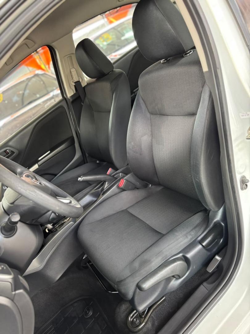 HONDA City Sedan - Foto