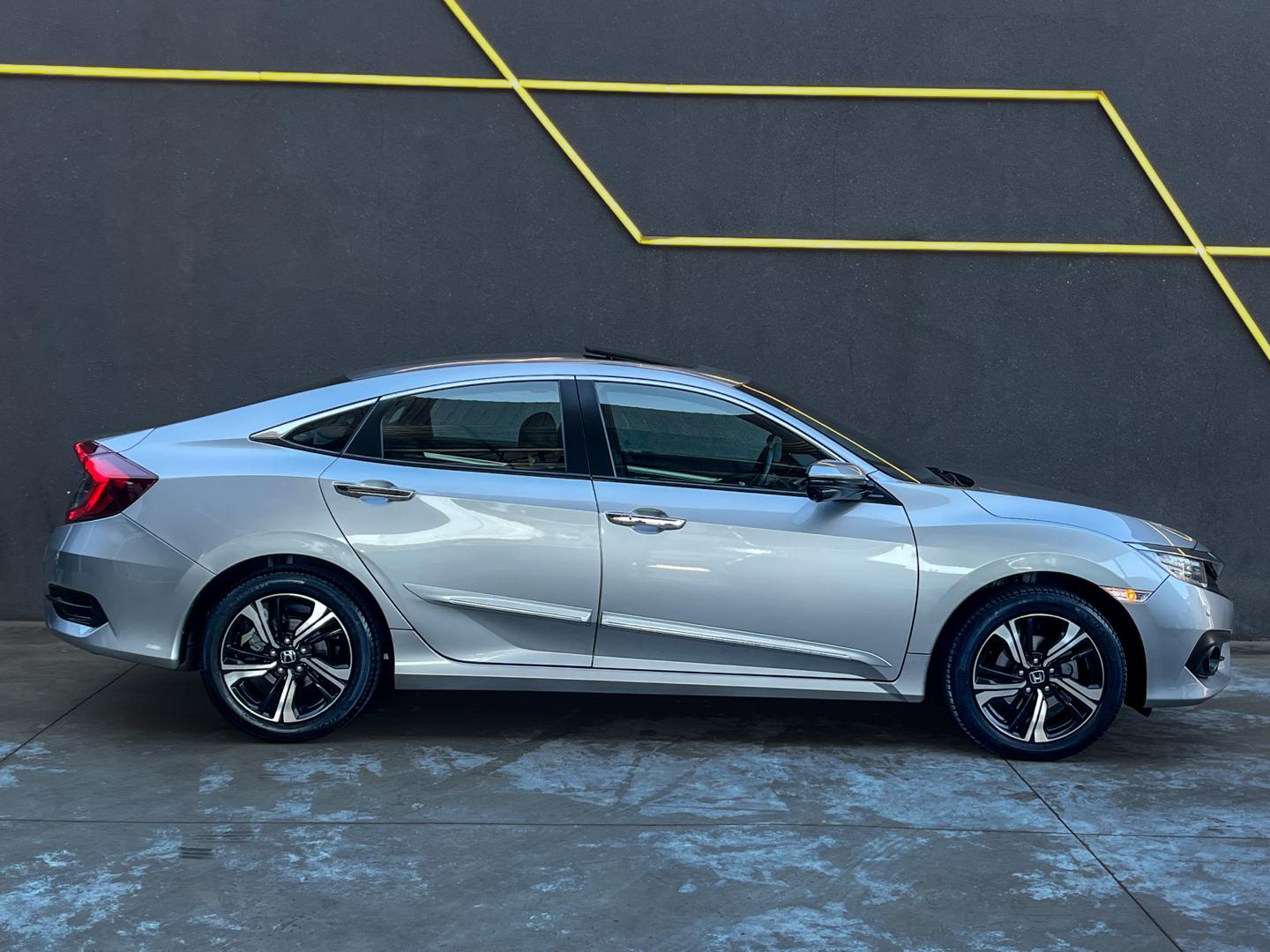 HONDA Civic - Foto