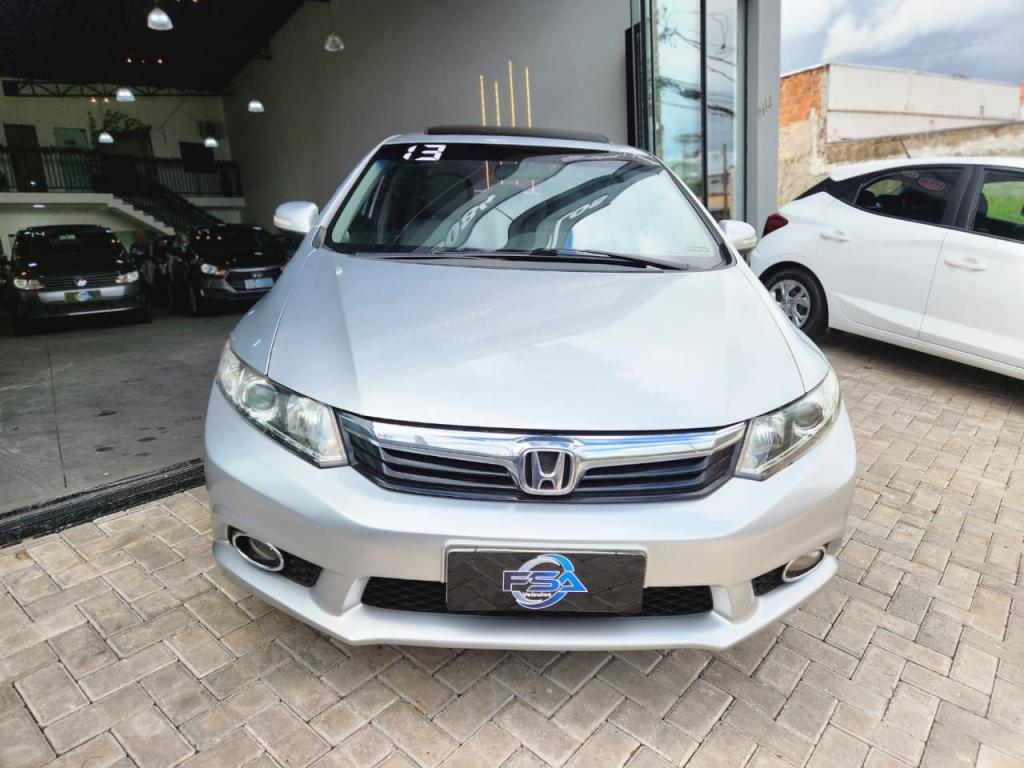 HONDA Civic - Foto