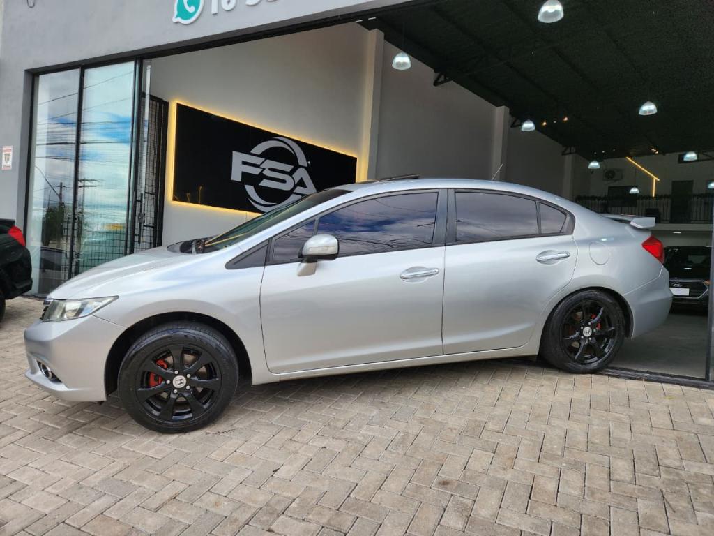 HONDA Civic - Foto