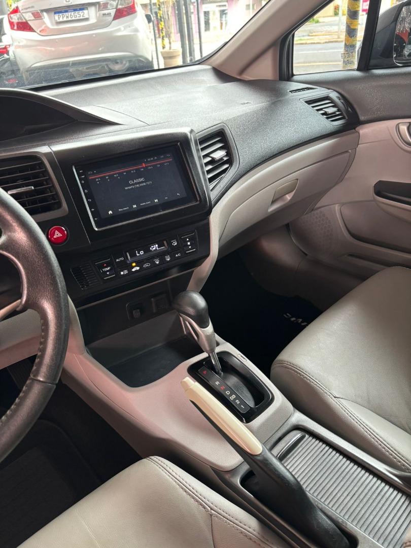 HONDA Civic - Foto