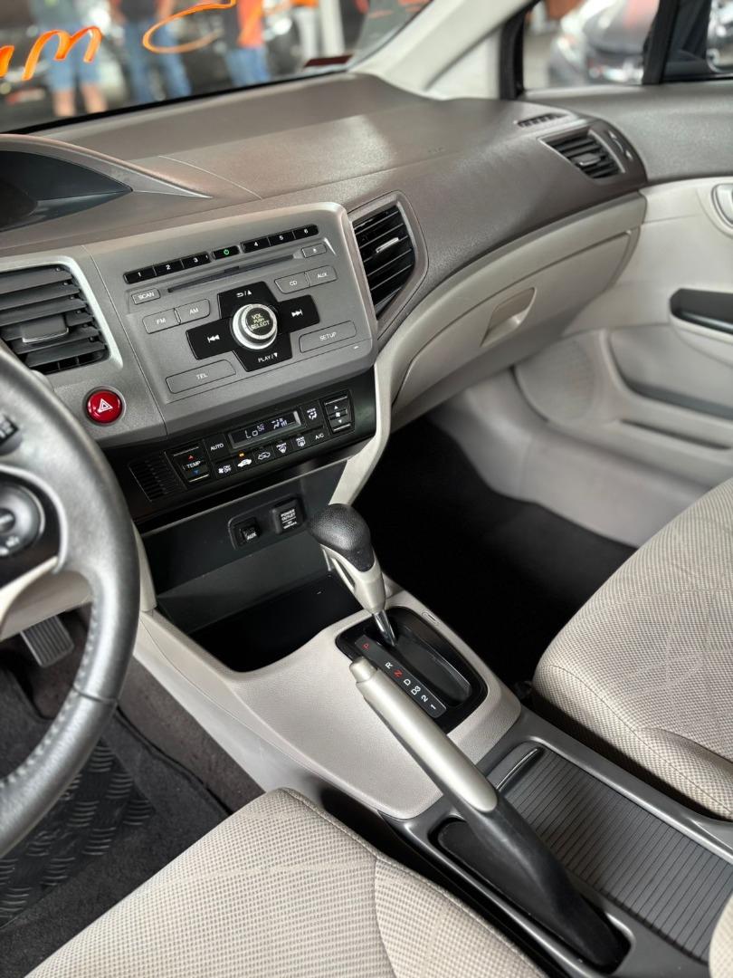 HONDA Civic - Foto