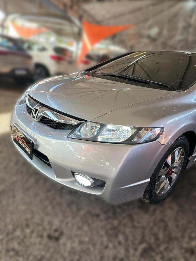 HONDA Civic - Foto