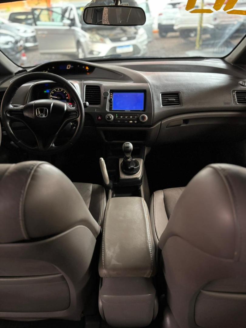 HONDA Civic - Foto