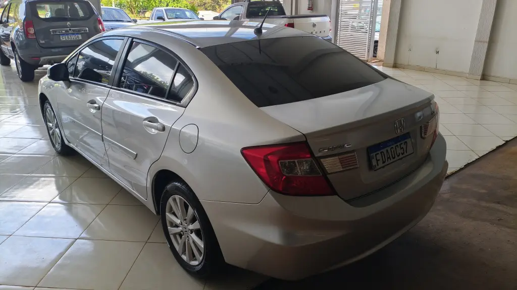 HONDA Civic - Foto