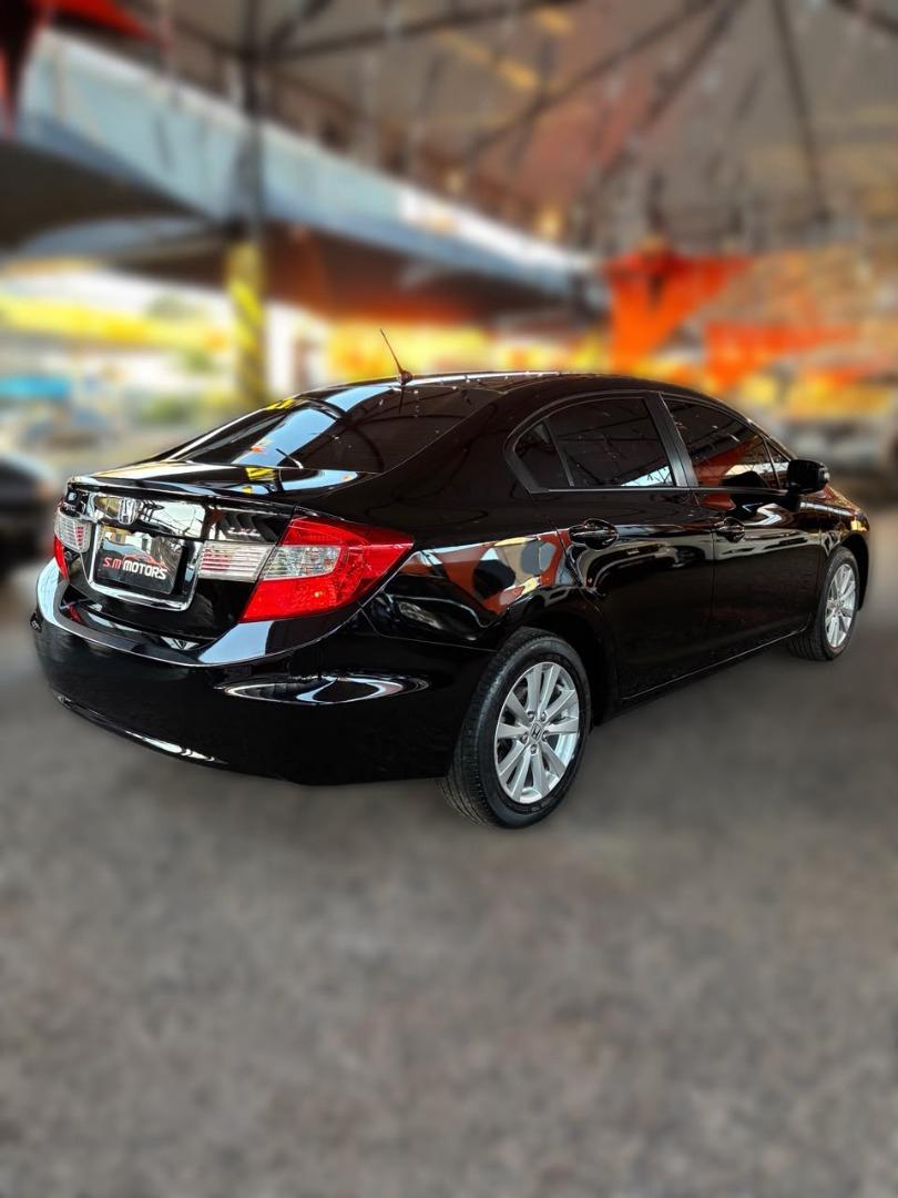 HONDA Civic - Foto
