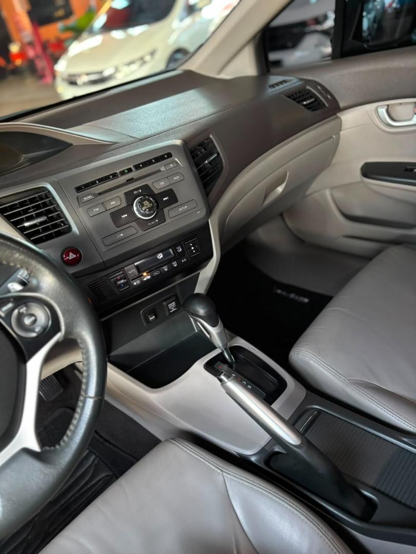 HONDA Civic - Foto