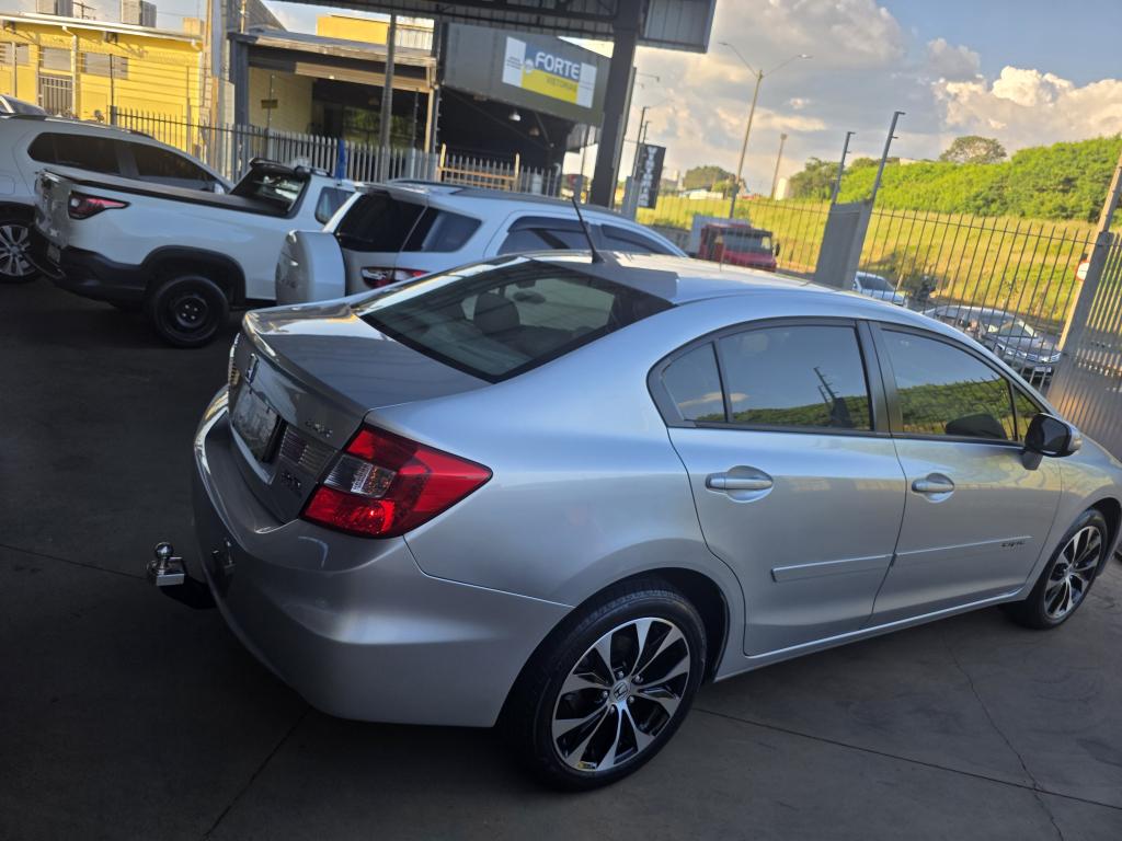HONDA Civic - Foto