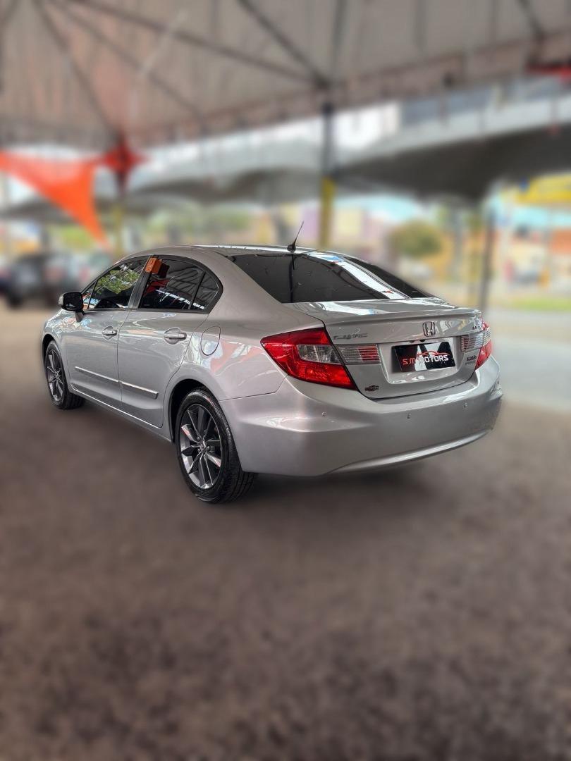 HONDA Civic - Foto