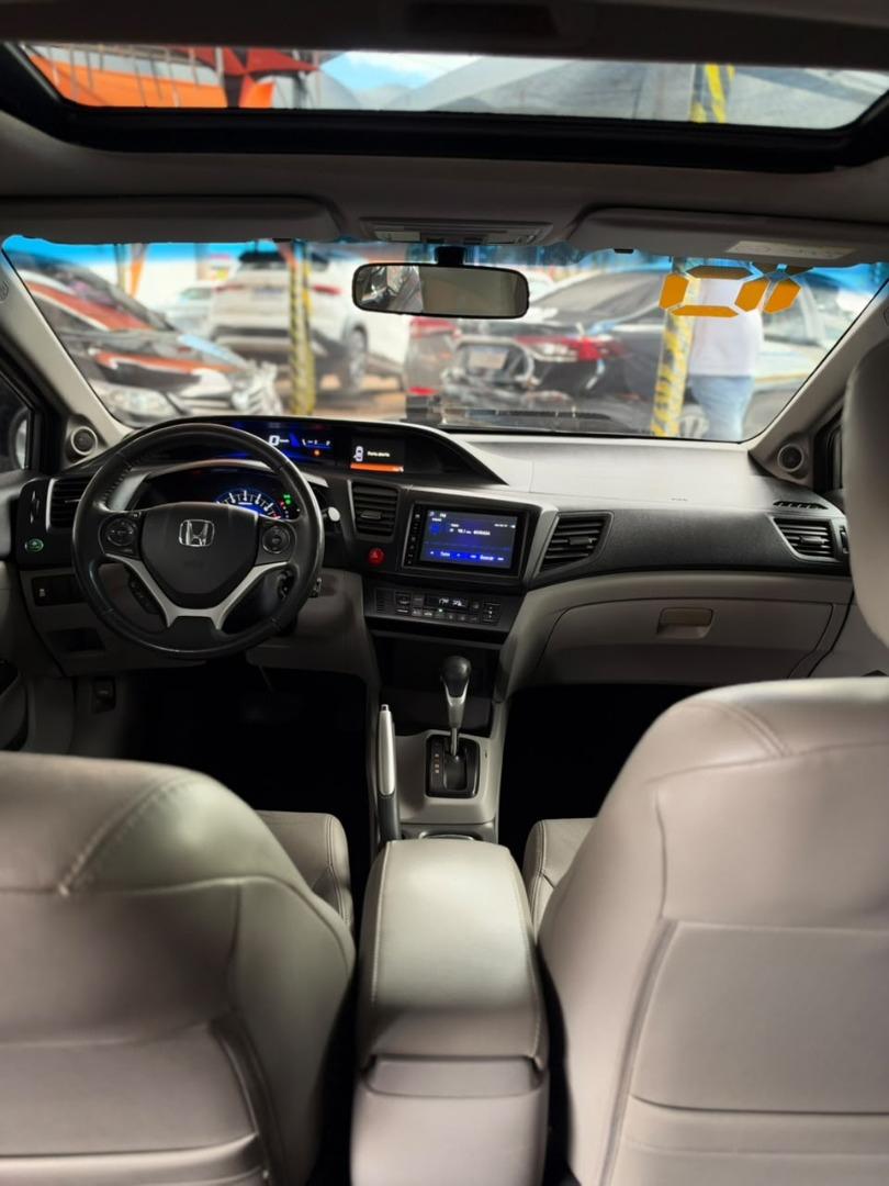 HONDA Civic - Foto