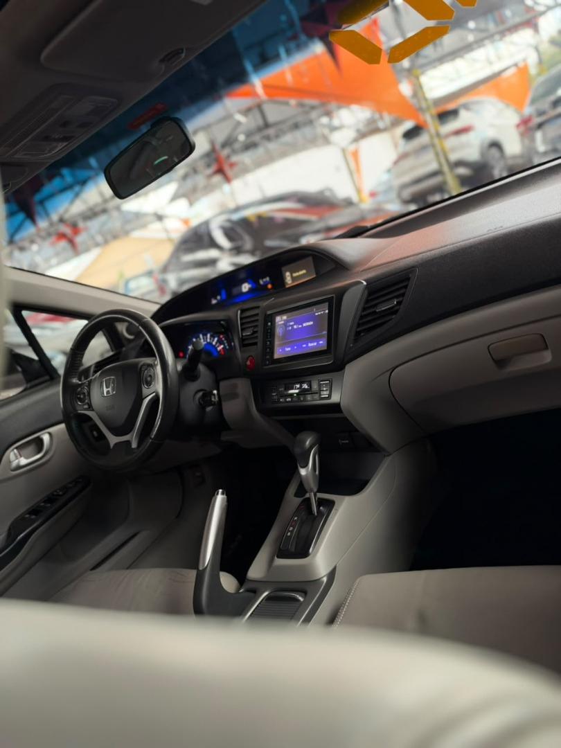 HONDA Civic - Foto