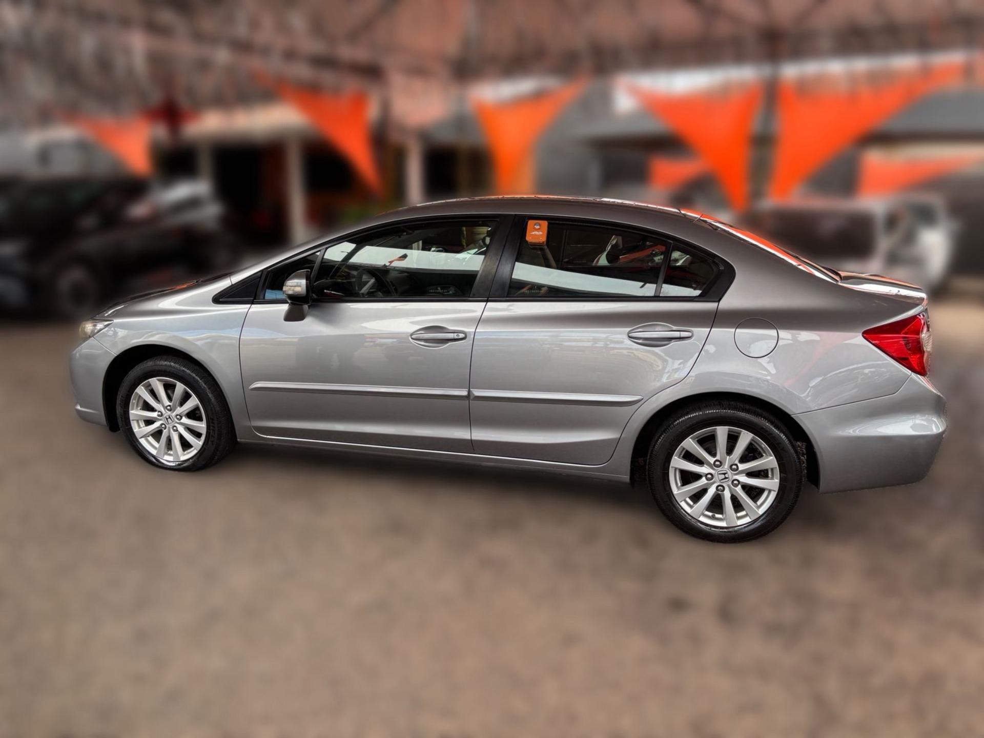 HONDA Civic - Foto