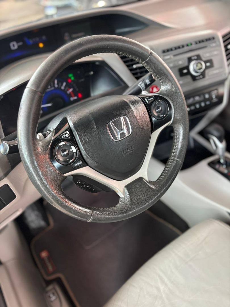 HONDA Civic - Foto
