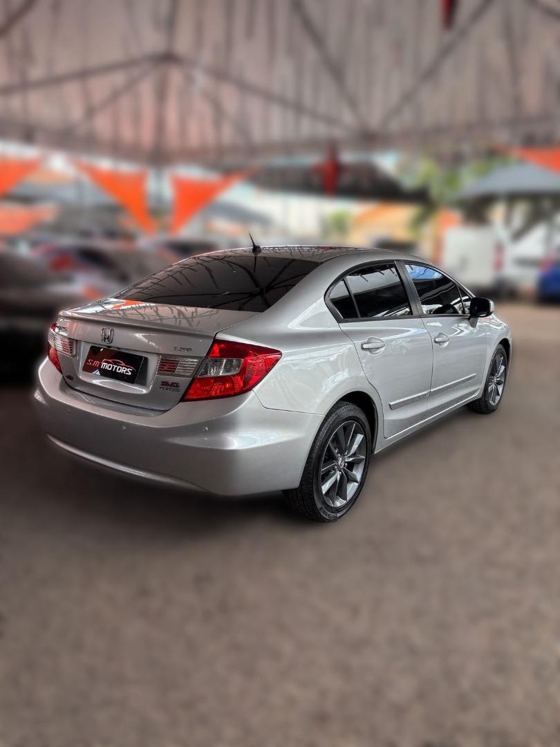HONDA Civic - Foto