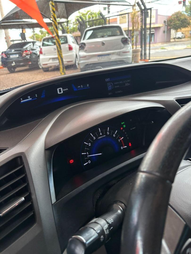 HONDA Civic - Foto