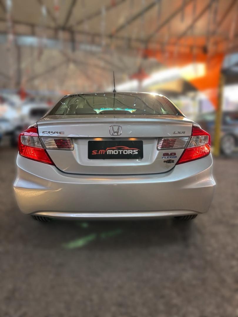 HONDA Civic - Foto