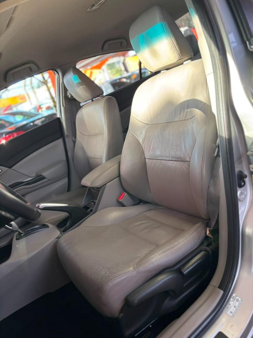 HONDA Civic - Foto