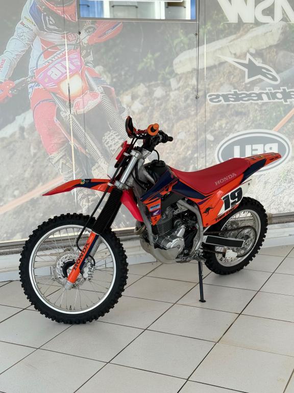 HONDA CRF 250 - Foto
