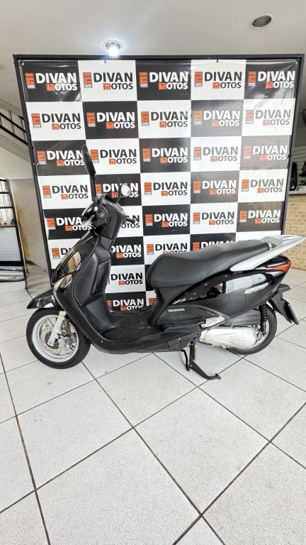 HONDA Lead 110