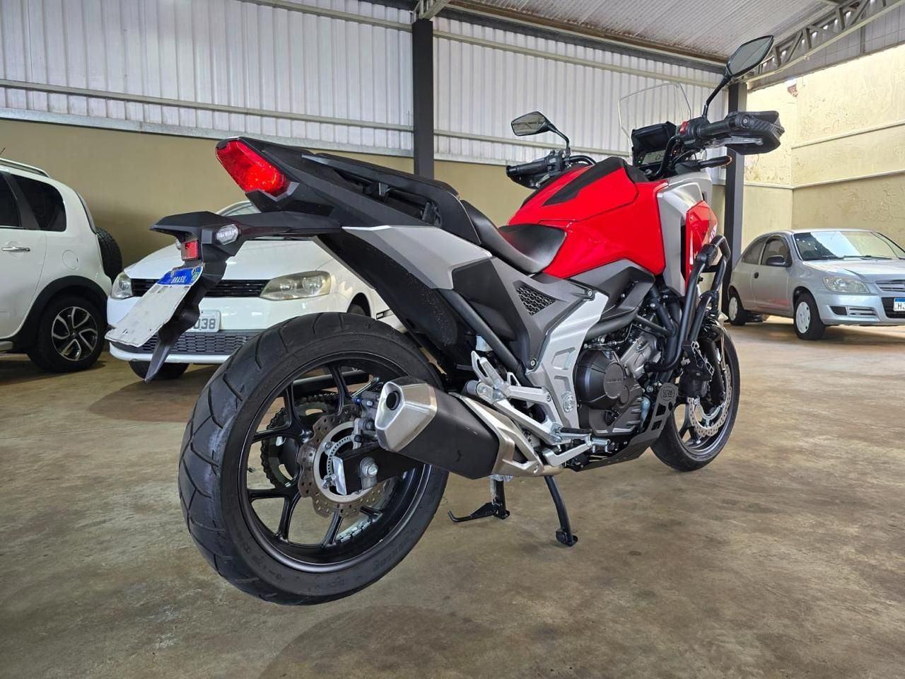 HONDA NC 750 X - Foto