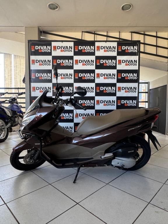 HONDA PCX 150 - Foto