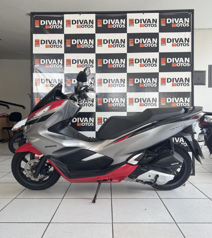 HONDA PCX 150 - Foto