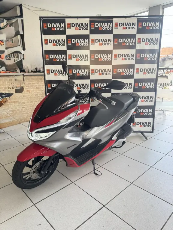 HONDA PCX 150 - Foto