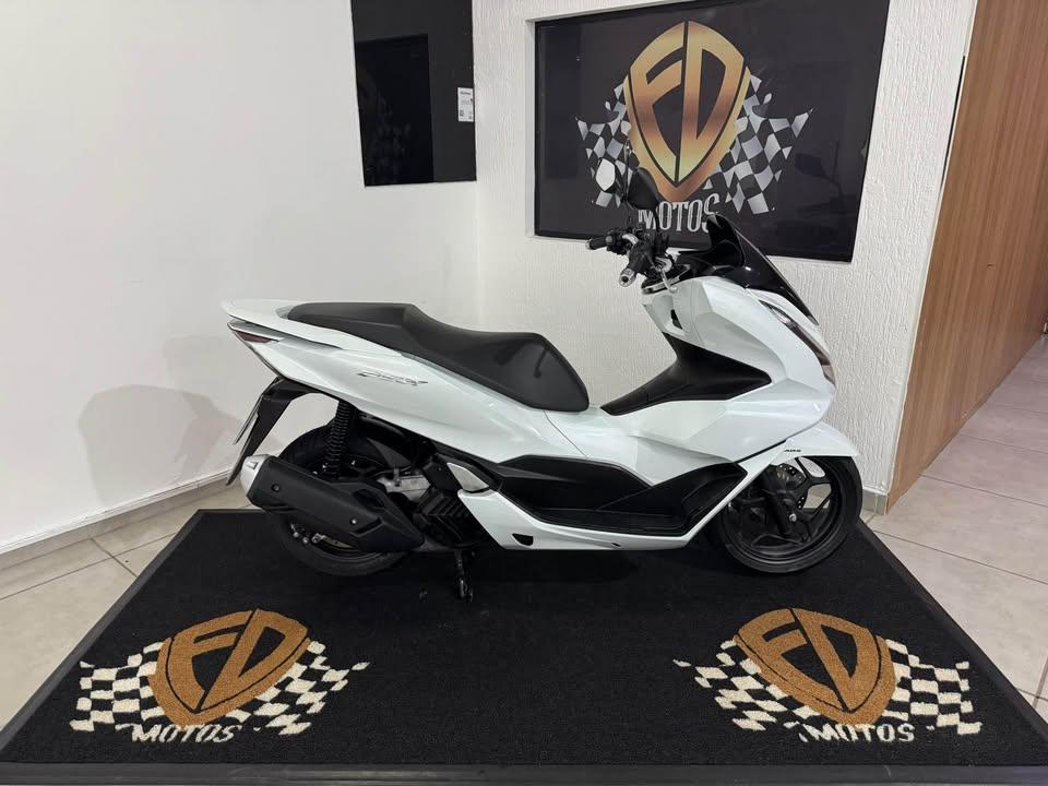 HONDA PCX 160 - Foto