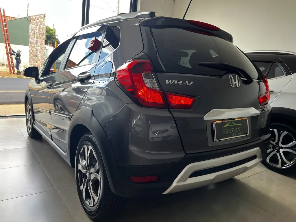HONDA WR-V - Foto
