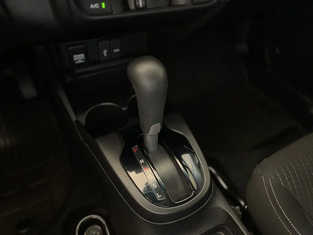 HONDA WR-V - Foto