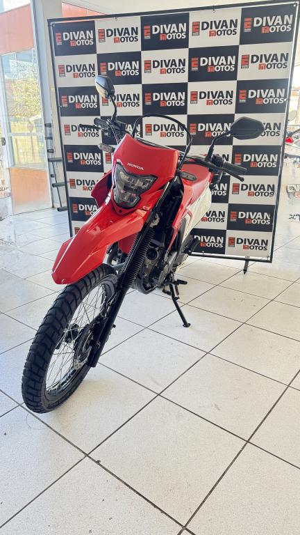 HONDA XR 300 L Tornado - Foto