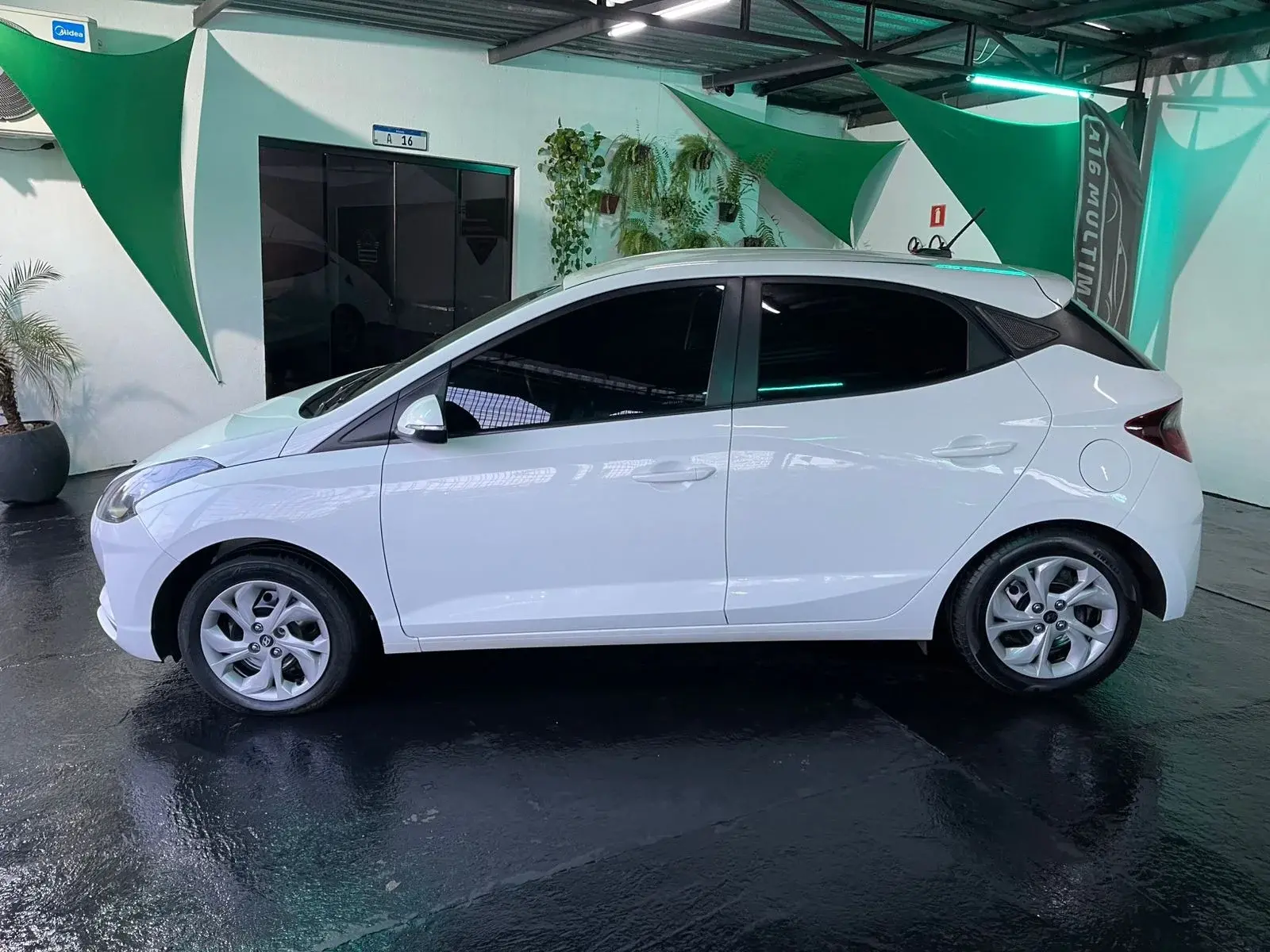 HYUNDAI HB 20 Hatch - Foto