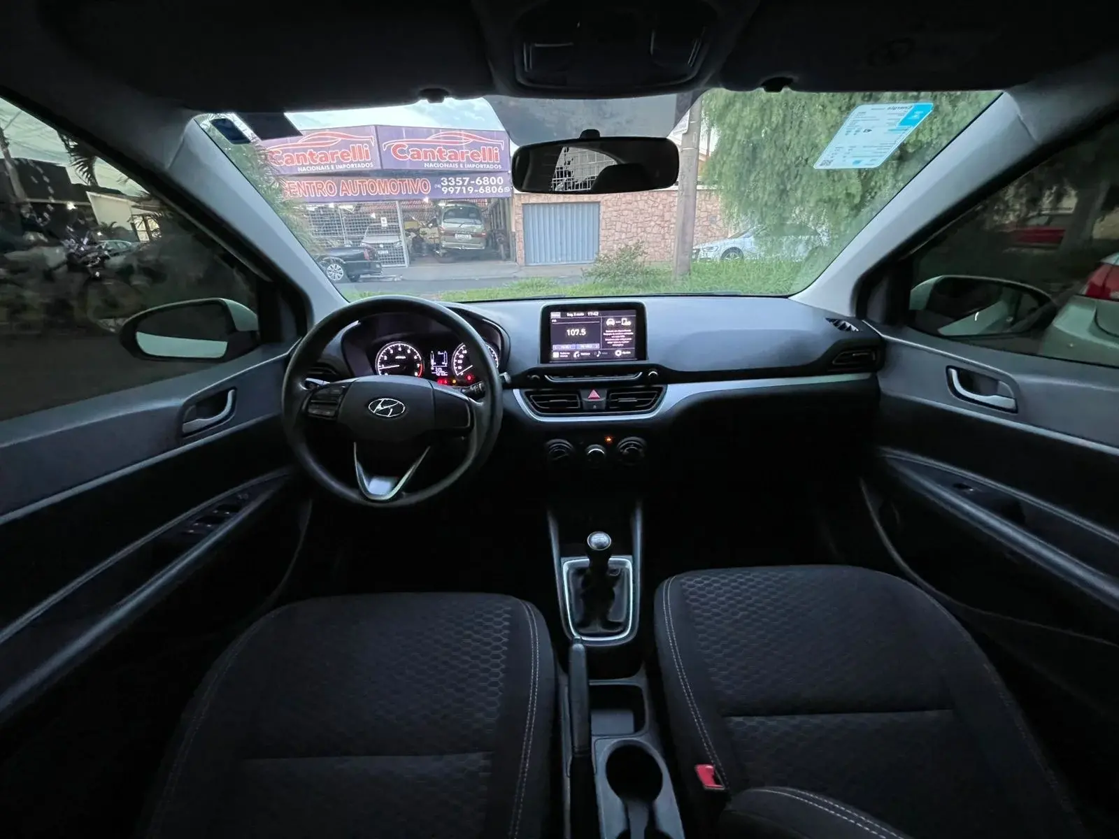 HYUNDAI HB 20 Hatch - Foto