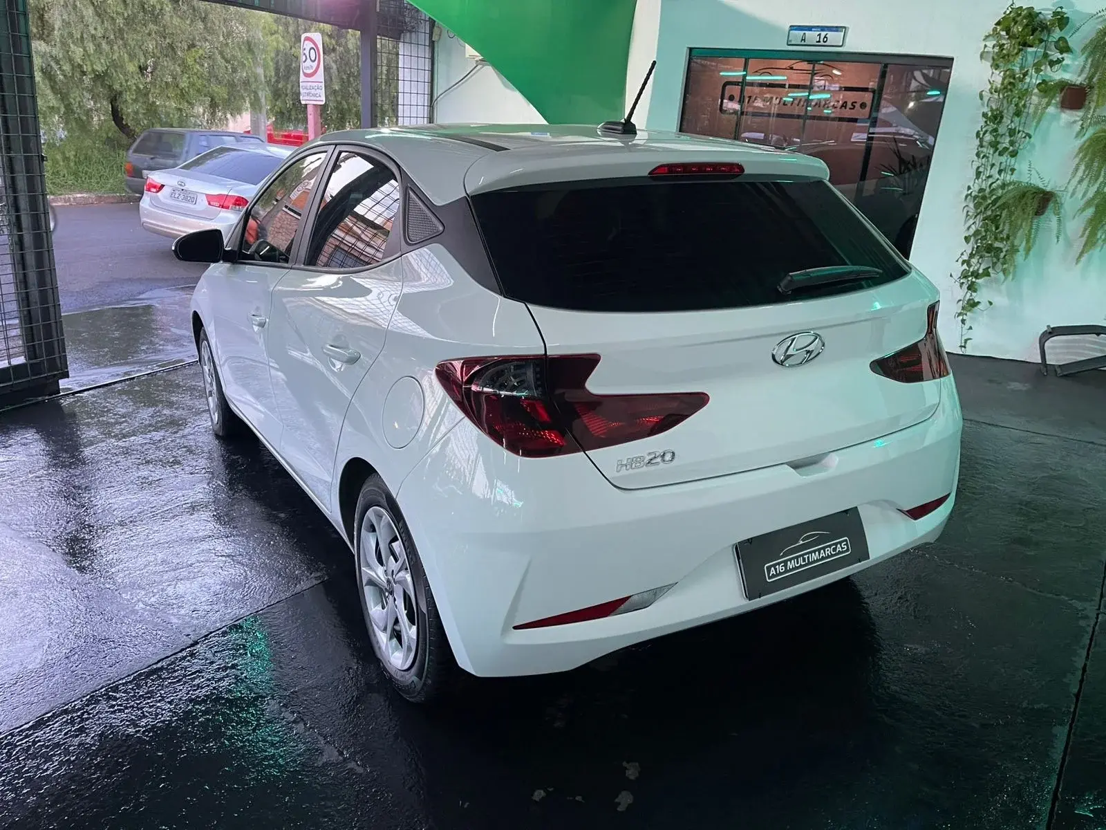 HYUNDAI HB 20 Hatch - Foto