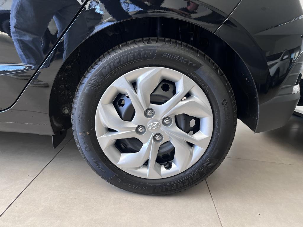 HYUNDAI HB 20 Hatch - Foto