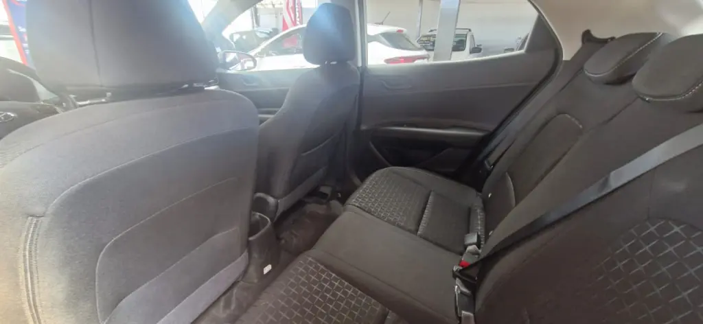 HYUNDAI HB 20 Hatch - Foto