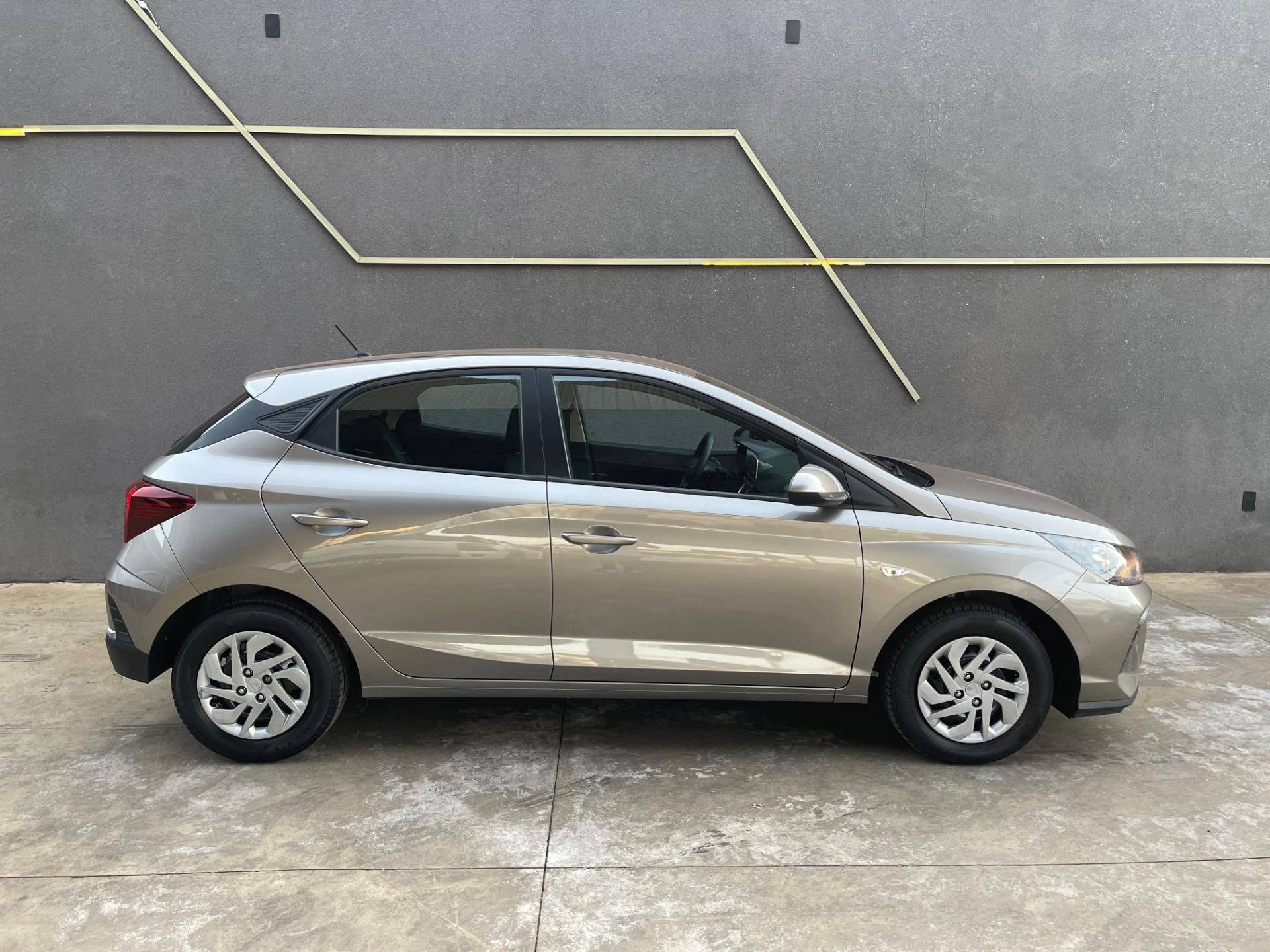 HYUNDAI HB 20 Hatch - Foto