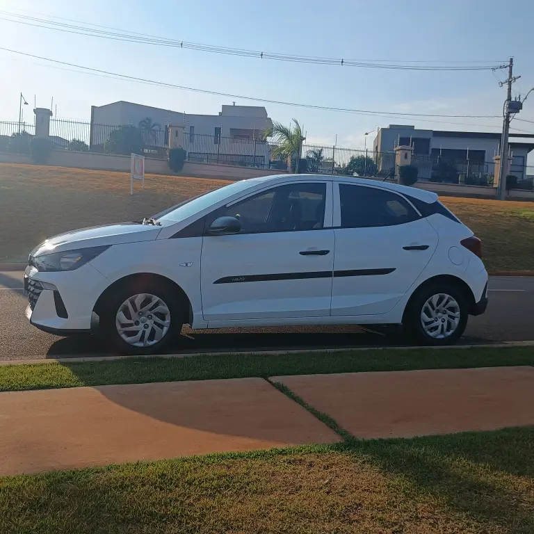 HYUNDAI HB 20 Hatch - Foto