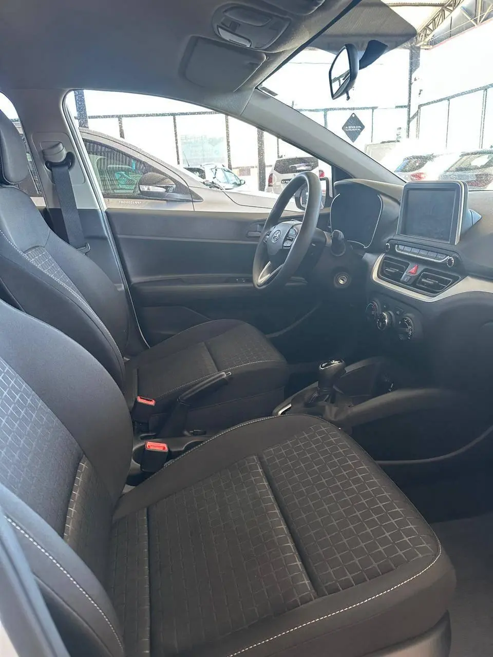 HYUNDAI HB 20 Hatch - Foto