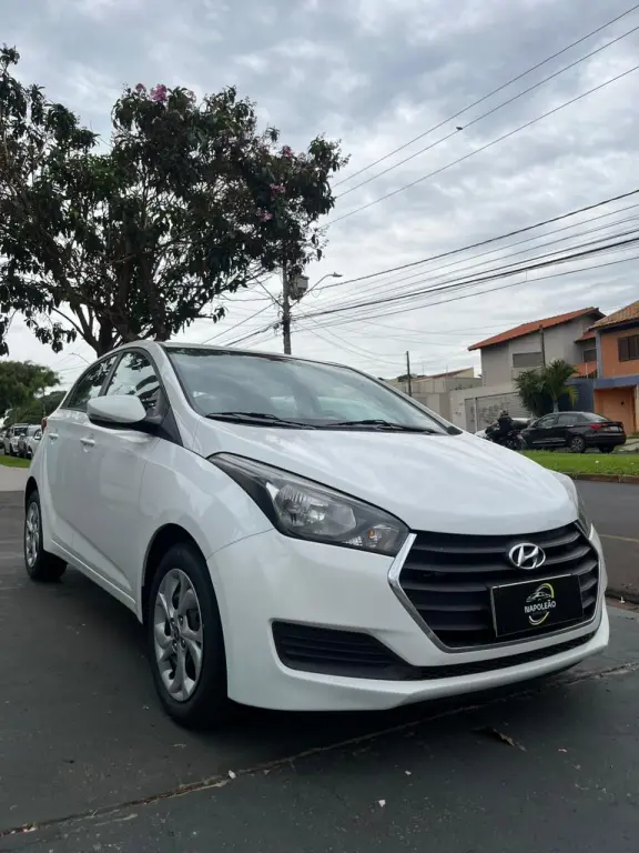 HYUNDAI HB 20 Hatch - Foto