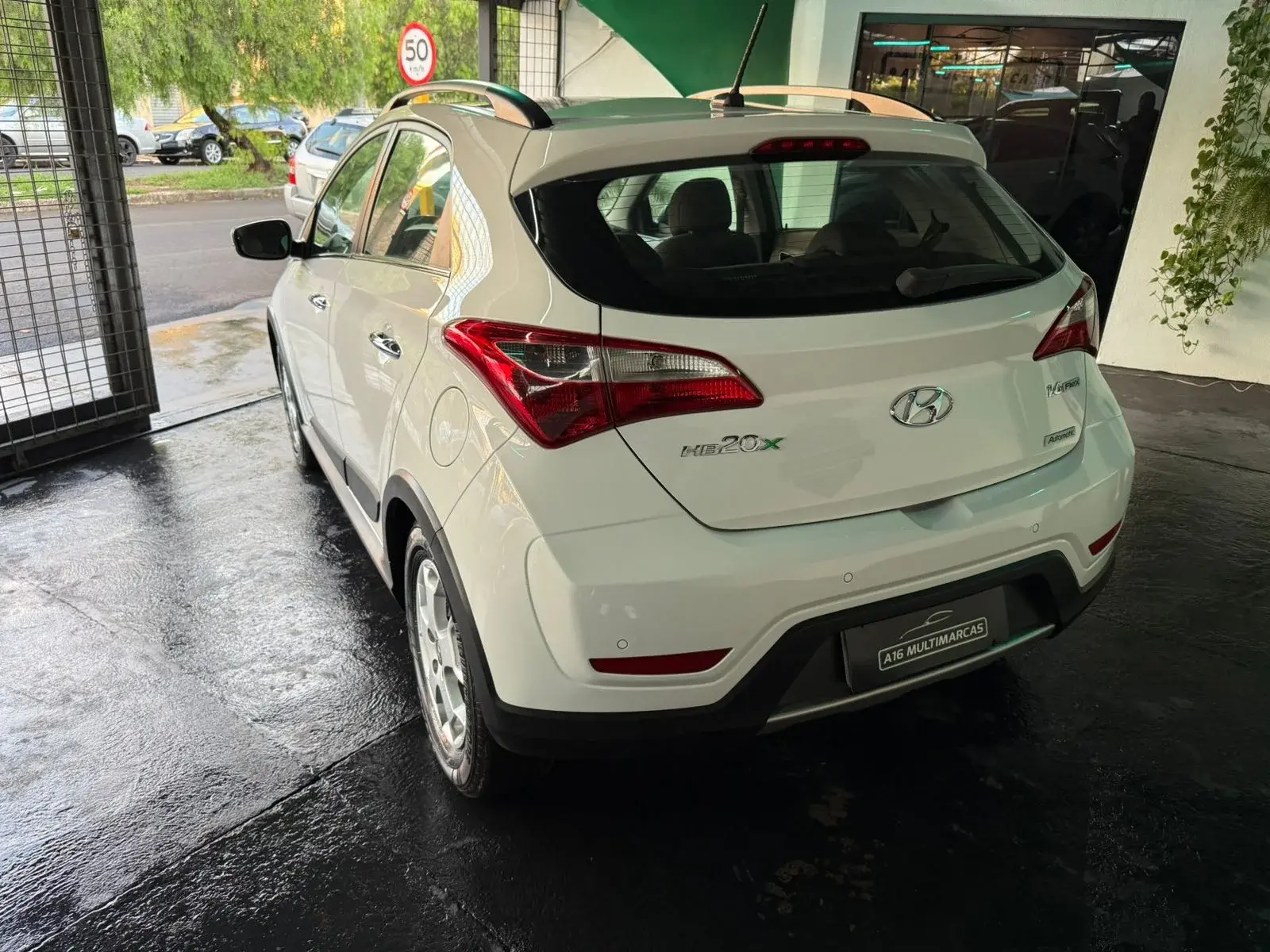 HYUNDAI HB 20 Hatch X - Foto