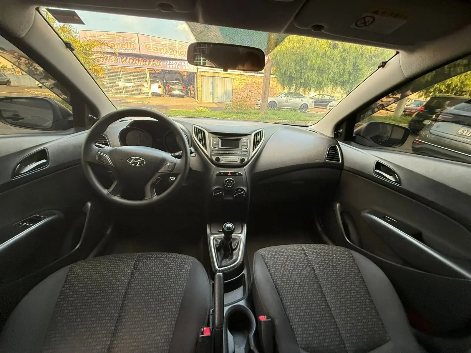 HYUNDAI HB 20 Hatch - Foto