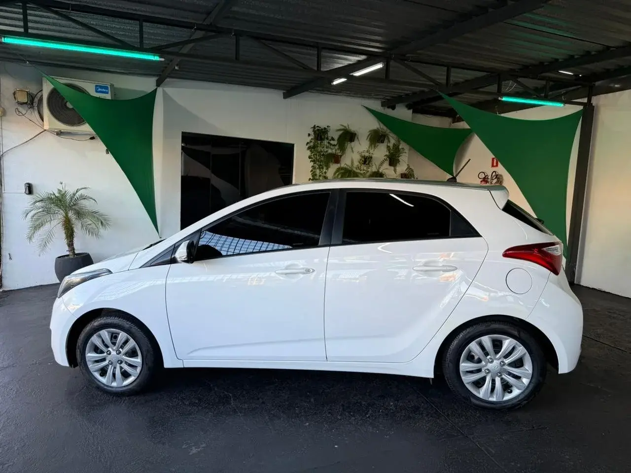 HYUNDAI HB 20 Hatch - Foto