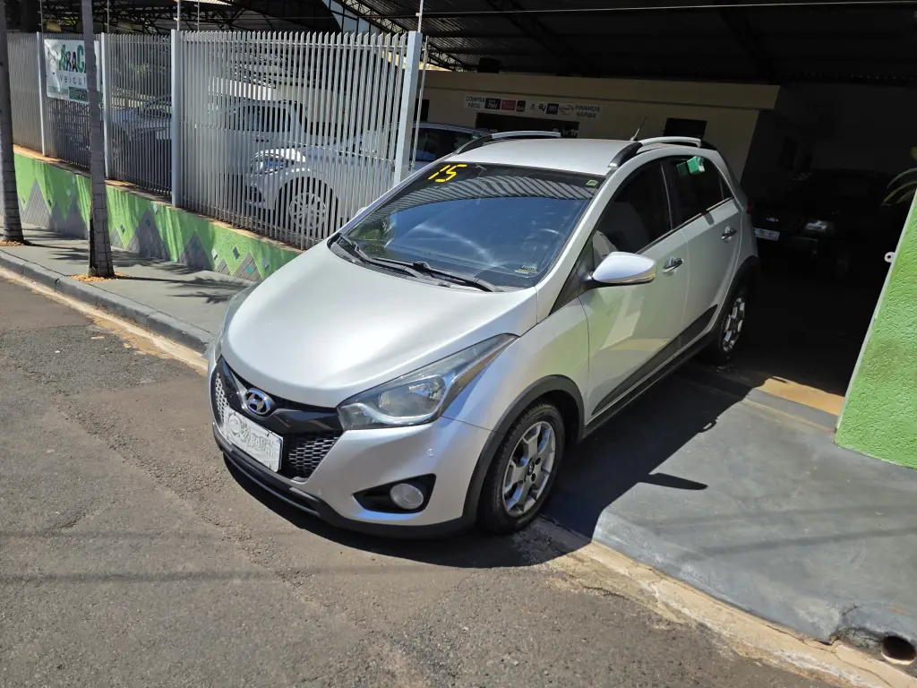 HYUNDAI HB 20 Hatch X - Foto