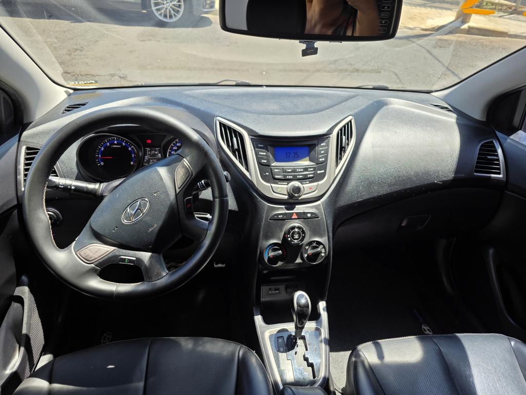 HYUNDAI HB 20 Hatch X - Foto