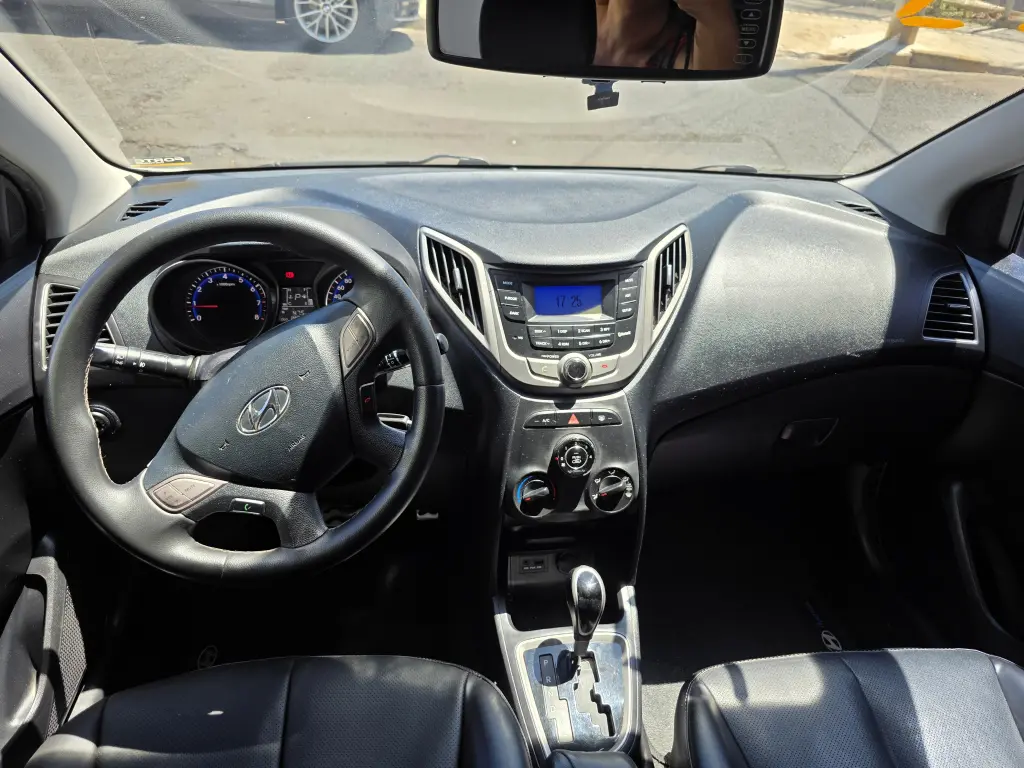 HYUNDAI HB 20 Hatch X - Foto