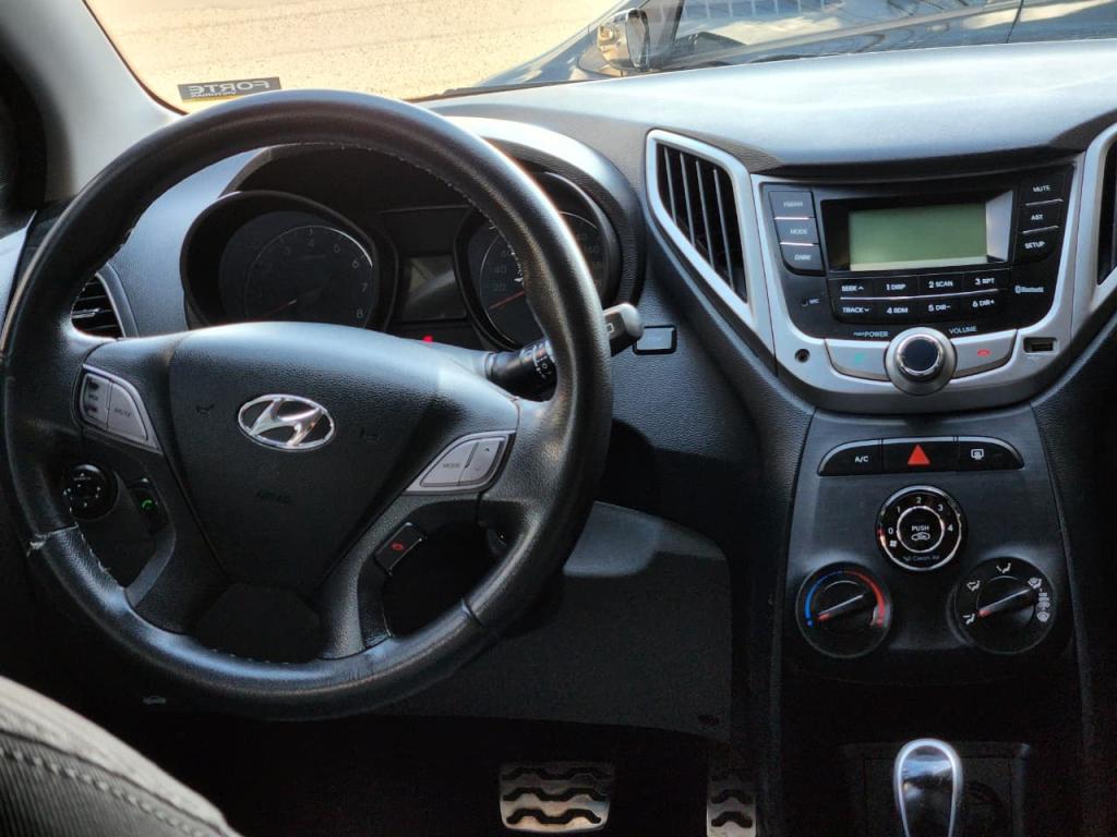 HYUNDAI HB 20 Hatch X - Foto